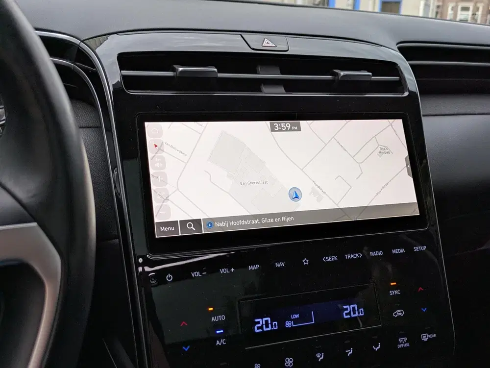 Hyundai TUCSON 1.6 T-GDI PHEV 4WD uit 2022, foto 20