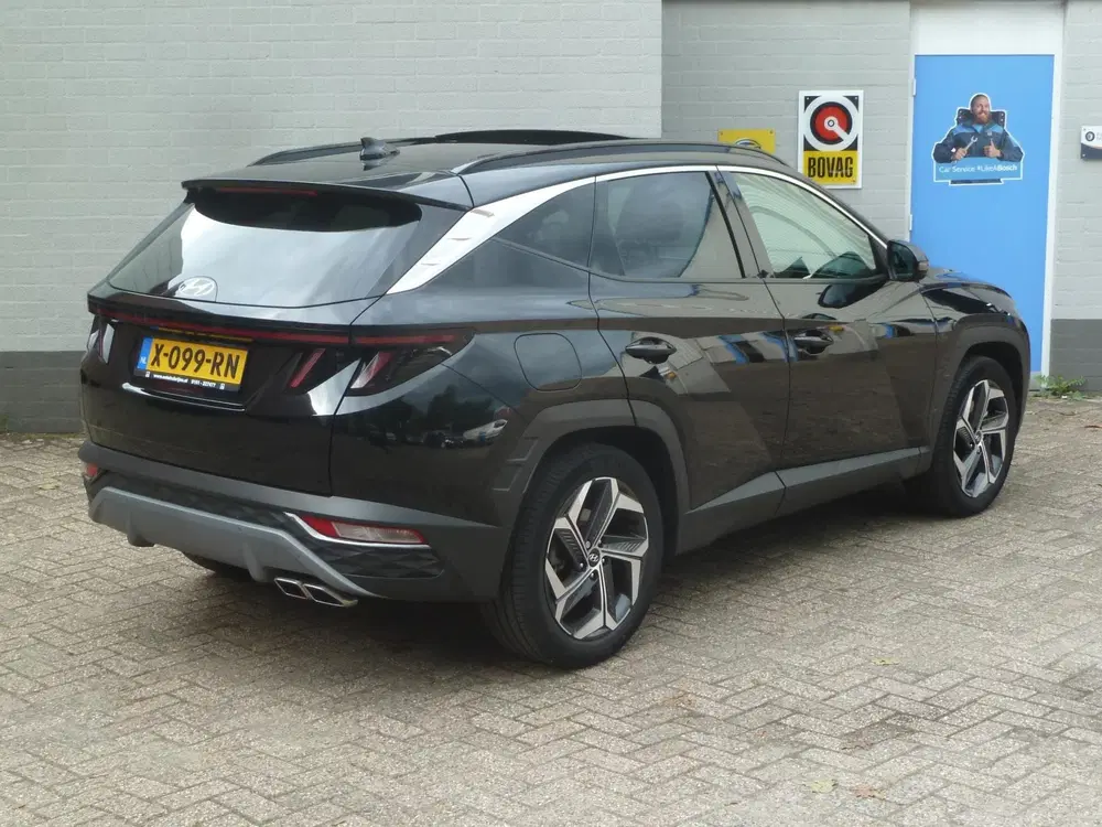 Hyundai TUCSON 1.6 T-GDI PHEV 4WD uit 2022, foto 3
