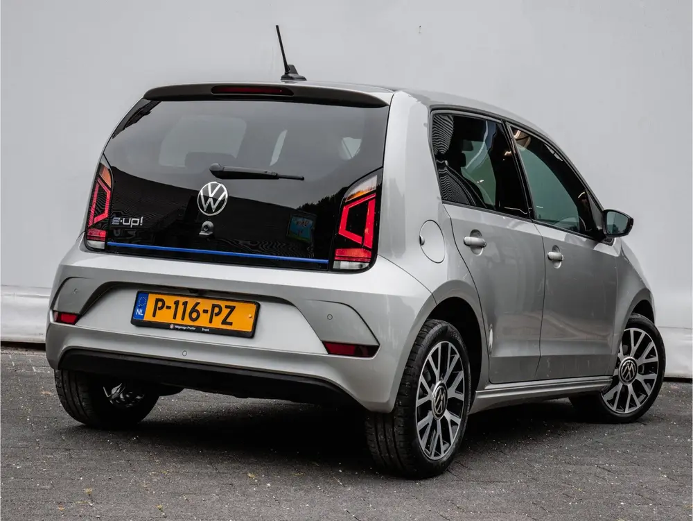 Volkswagen E-Up! e-up! Style 36kwh SOH 89% Camera/ Stoelverw uit 2021, foto 11