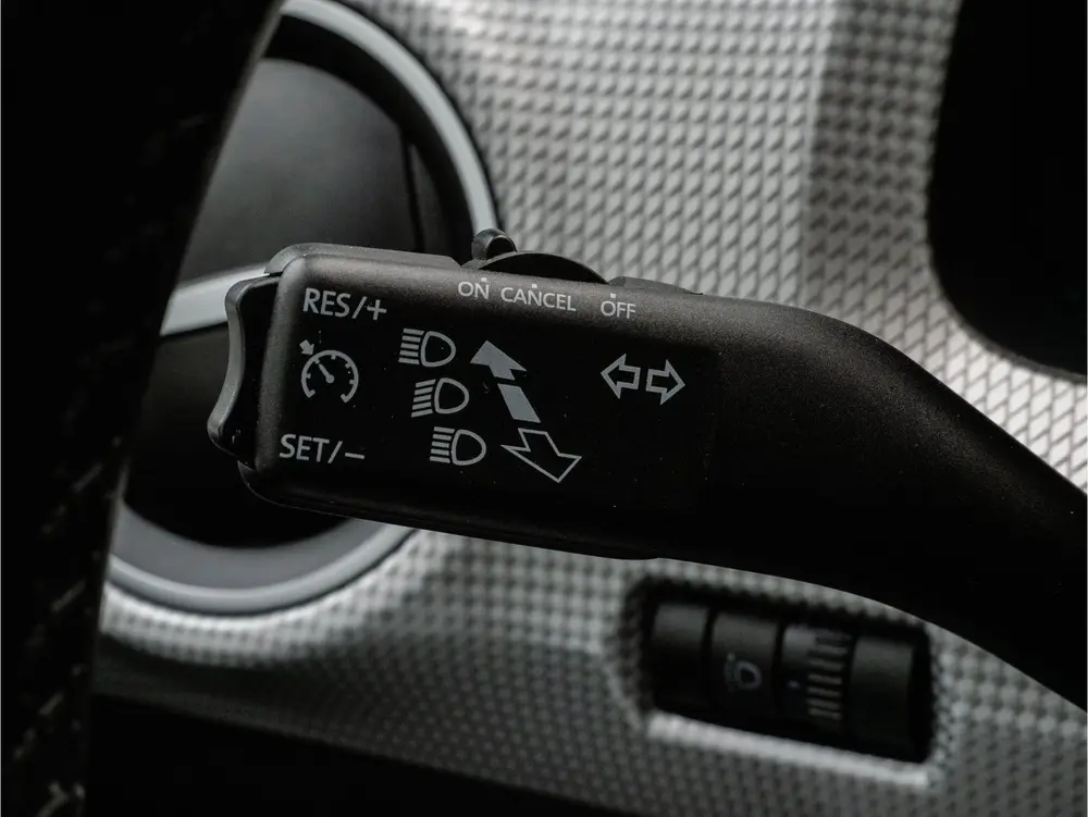 Volkswagen E-Up! e-up! Style 36kwh SOH 89% Camera/ Stoelverw uit 2021, foto 19