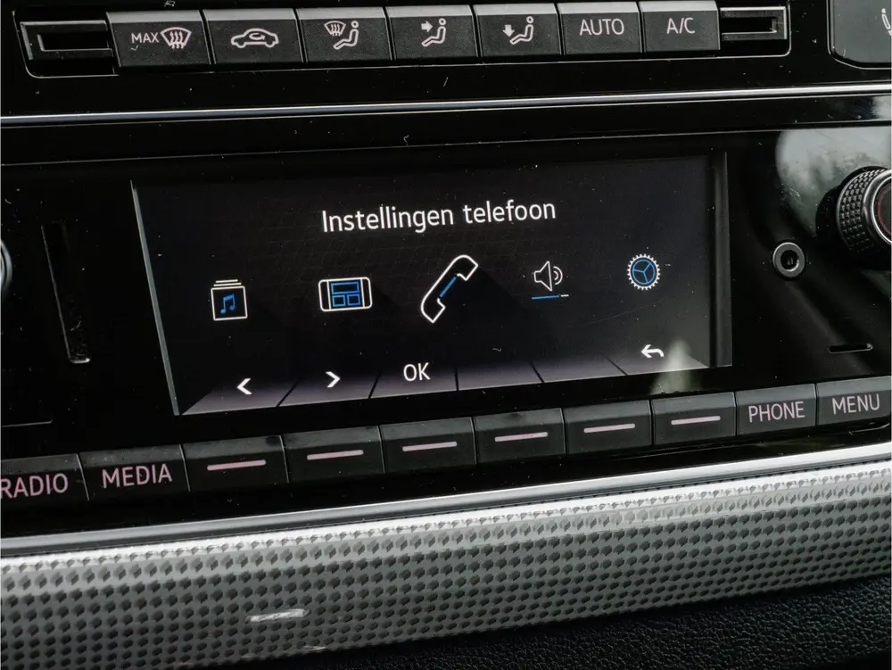Volkswagen E-Up! e-up! Style 36kwh SOH 89% Camera/ Stoelverw uit 2021, foto 20