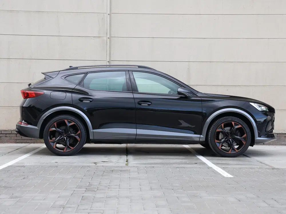 Cupra Formentor 1.4 e-Hybrid VZ Performance 245pk DSG uit 2022, foto 2