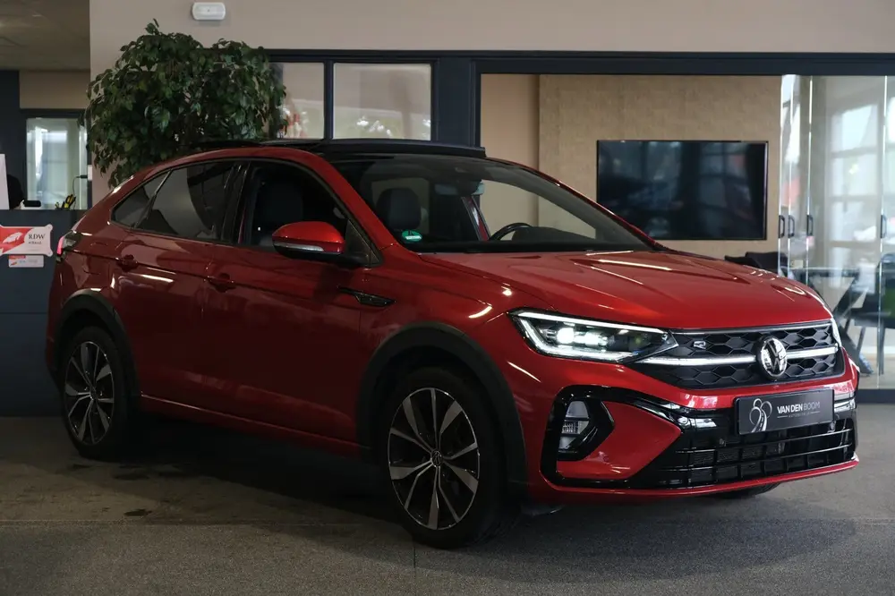 Volkswagen Taigo 1.5 TSI 2x R-Line 150PK DSG Pano IQ Matrix uit 2022, foto 6