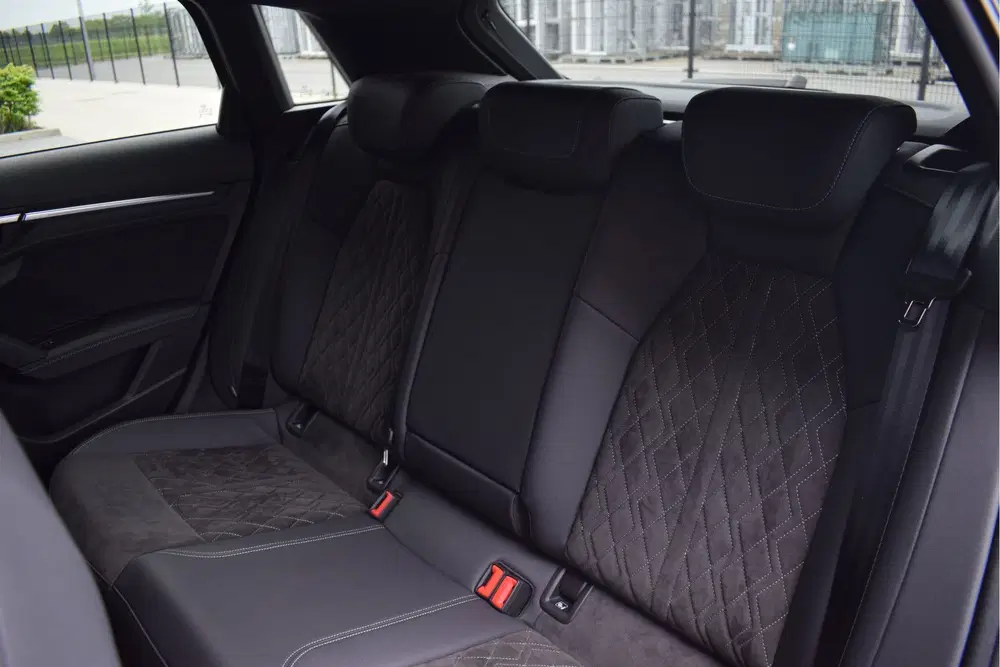 Audi S3 2.0 TFSI 310pk Quattro uit 2021, foto 13
