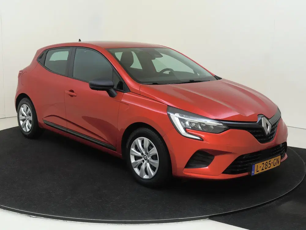 Renault Clio 1.0 TCe Life uit 2021, foto 2