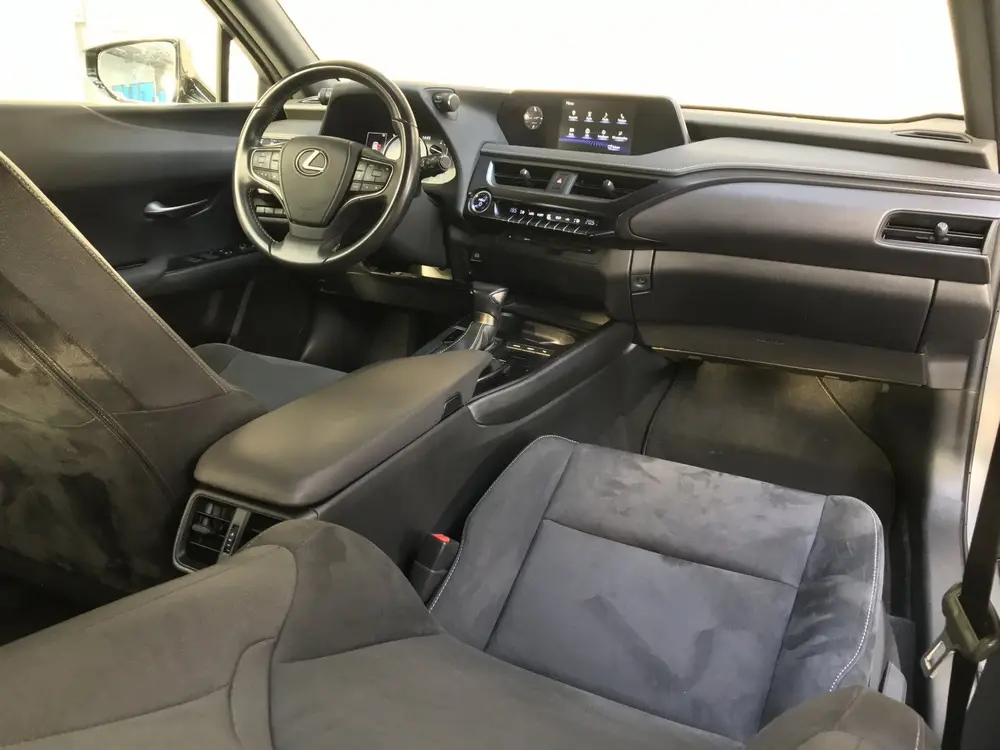 Lexus UX 250h Pro Edition Rijklaarprijs! (bj 2020) uit 2020, foto 8