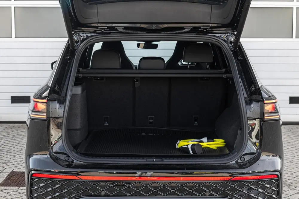 Volkswagen Tayron 1.5 eHybrid 204pk DSG R-Line Edition | 360 uit 2026, foto 16
