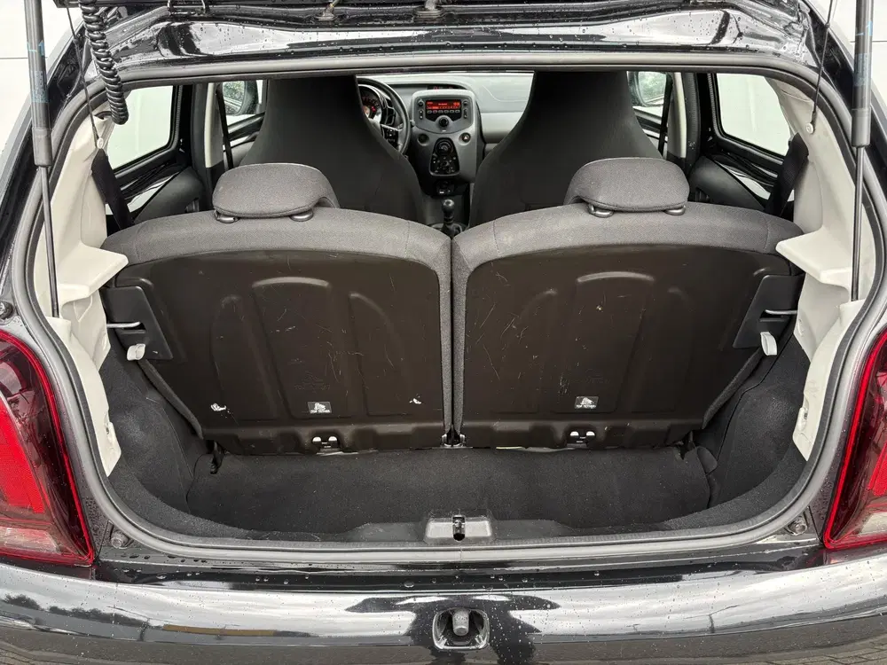 Peugeot 108 1.0 e-VTi Active uit 2021, foto 15