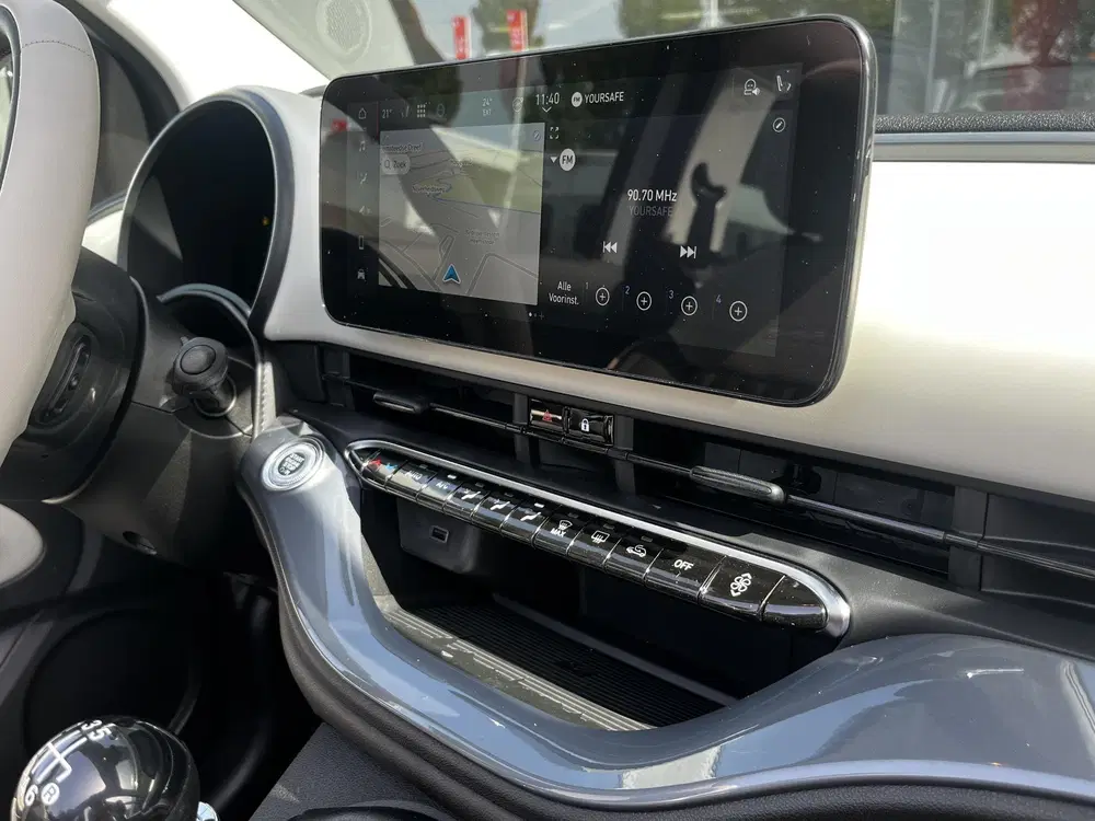 Fiat 500C 1.0 Hybrid La Prima uit 2026, foto 18