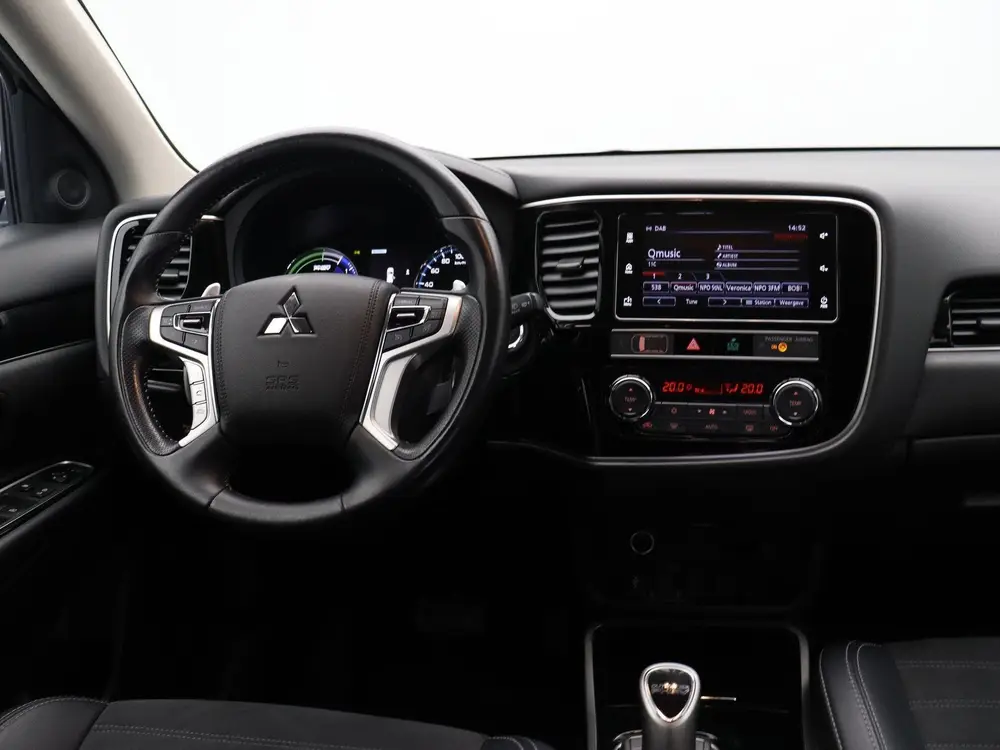 Mitsubishi Outlander 2.4 PHEV Intense | Plug in Hybride | Tr uit 2019, foto 4