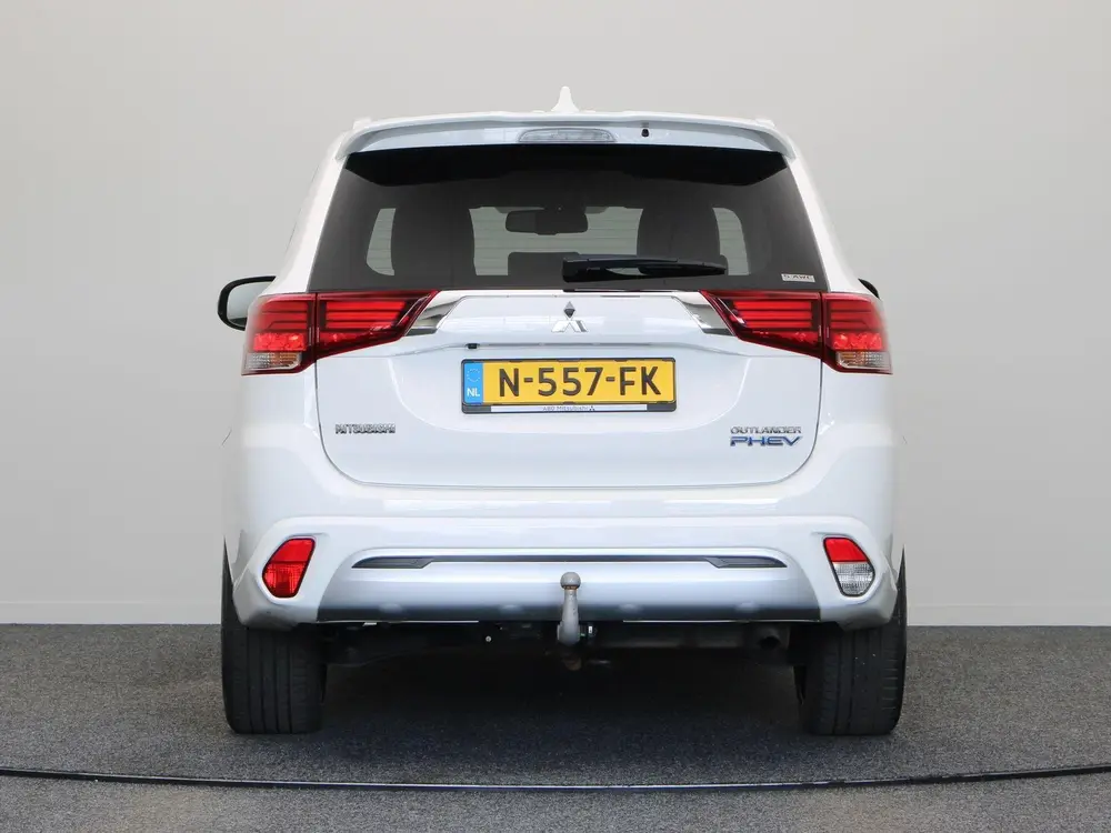 Mitsubishi Outlander 2.4 PHEV Intense | Plug in Hybride | Tr uit 2019, foto 7