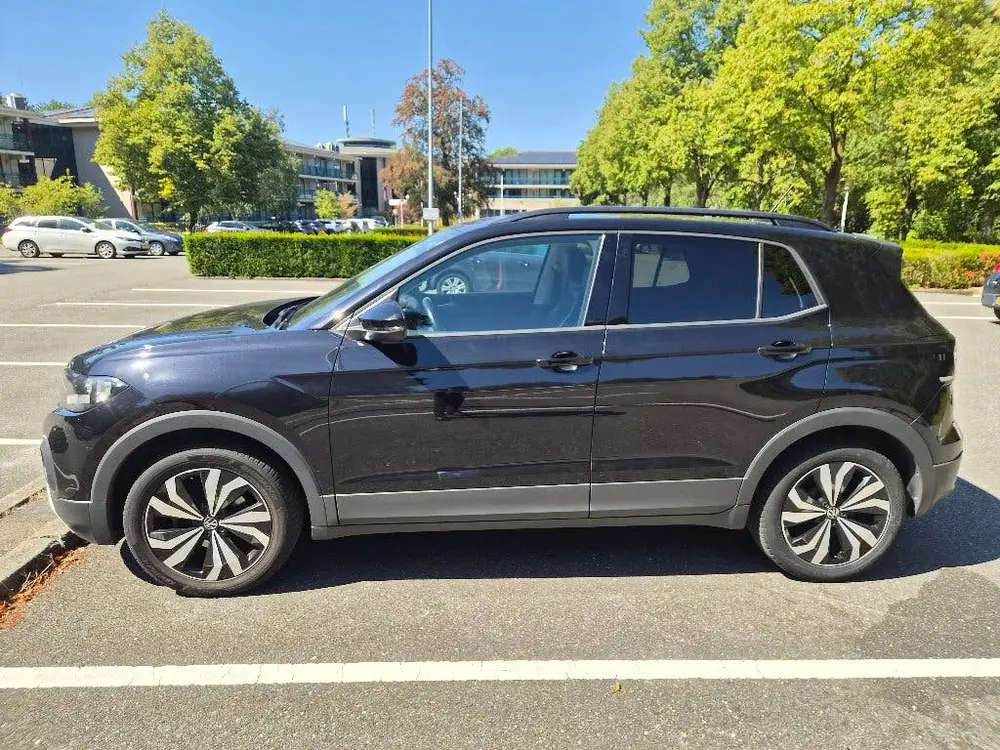 Volkswagen T-Cross 1.0 TSI 95pk 2021 Zwart uit 2021, foto 4