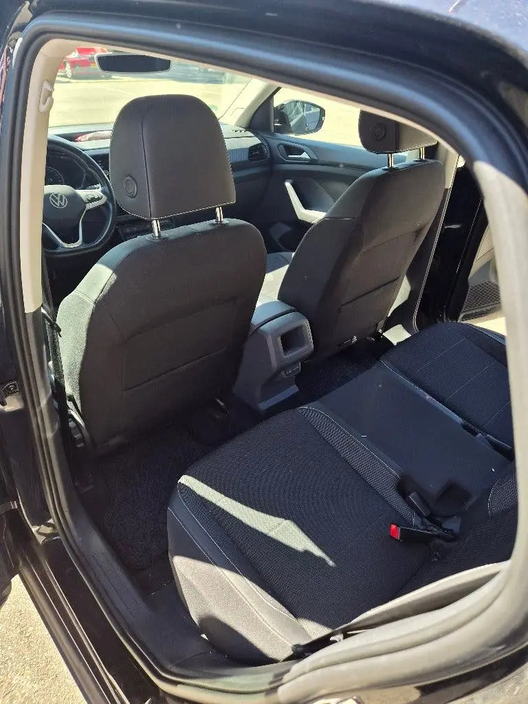 Volkswagen T-Cross 1.0 TSI 95pk 2021 Zwart uit 2021, foto 6