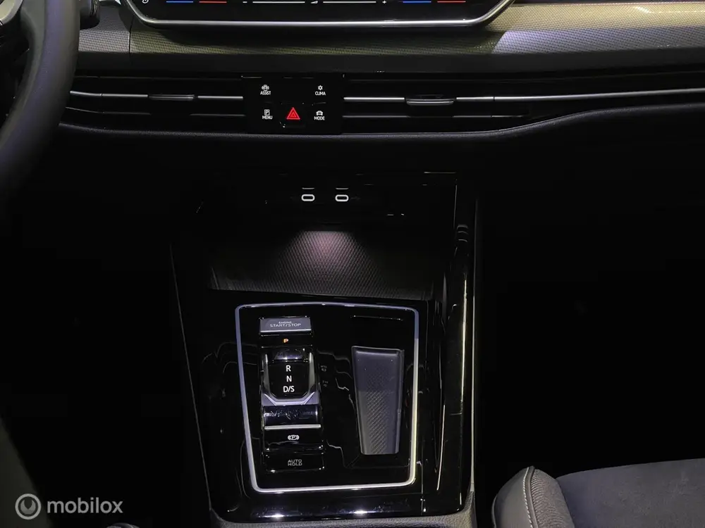 Volkswagen Golf Style eHybrid | Pano | Head-Up | Massage | T uit 2025, foto 18