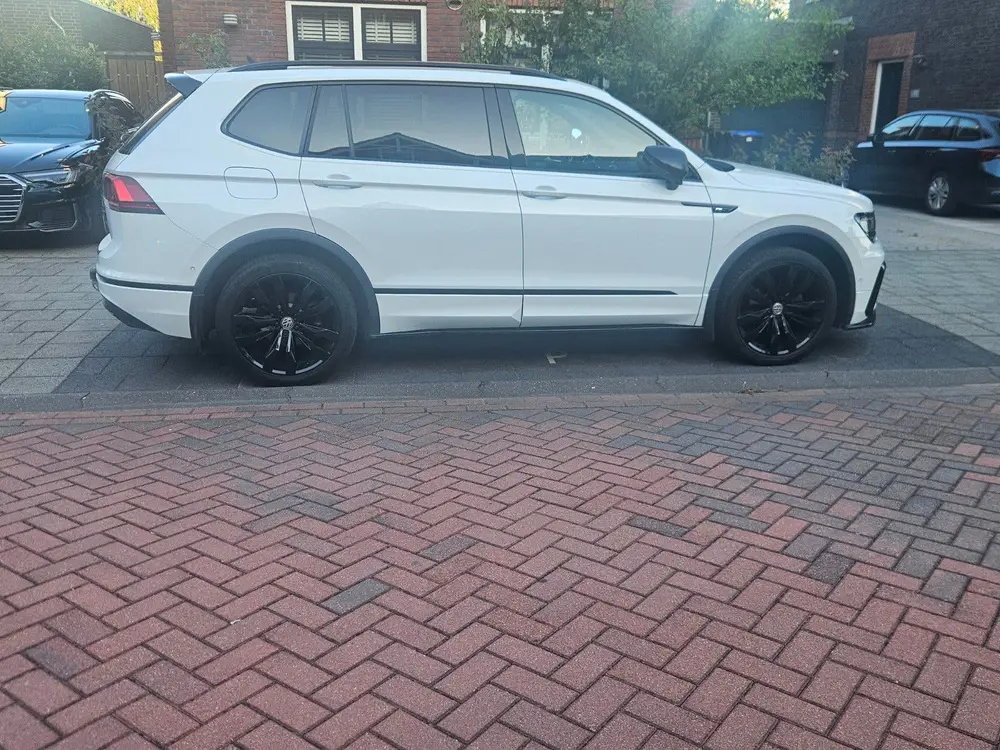 Volkswagen Tiguan Allspace R-Line 1.5 TSI 2019 Wit 7p bomvol uit 2019, foto 5