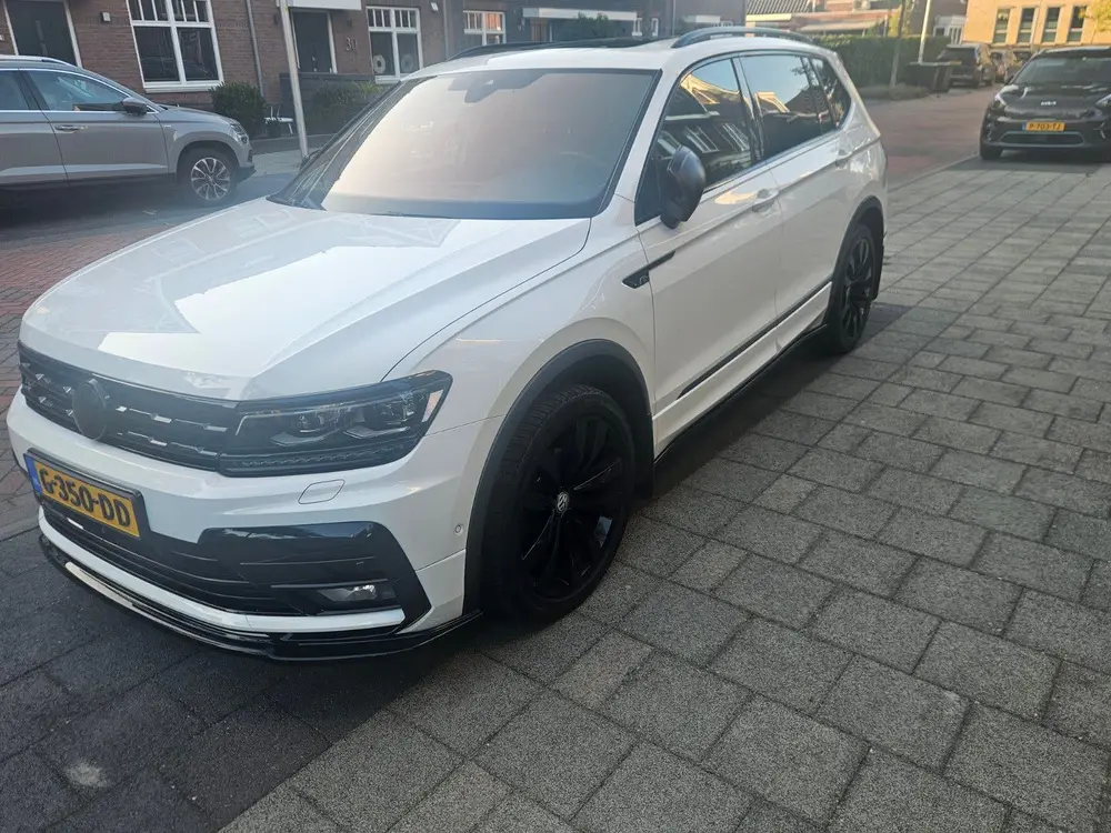 Volkswagen Tiguan Allspace R-Line 1.5 TSI 2019 Wit 7p bomvol uit 2019, foto 7