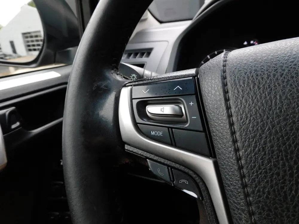Toyota Land Cruiser 2.8 D-4D-F Challenger Window Van 1e EIGE uit 2019, foto 11