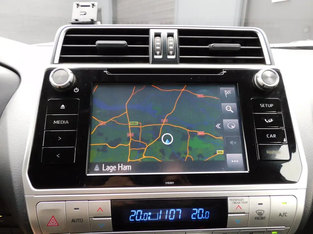 Toyota Land Cruiser 2.8 D-4D-F Challenger Window Van 1e EIGE uit 2019, foto 16