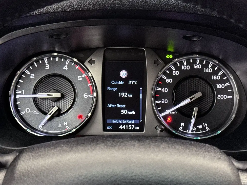 Toyota Hilux 2.8 D-4D Double Cab Professional 4x4 Navig uit 2023, foto 6