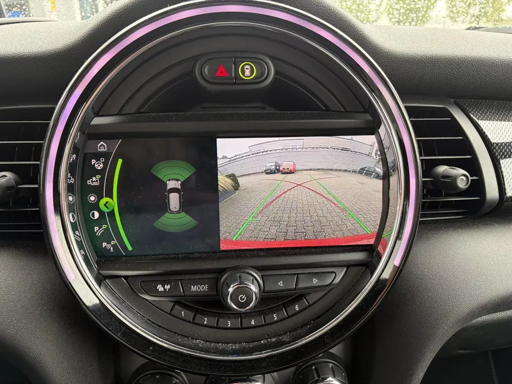 Mini Electric Charged 33 kWh CAMERA LEDER NAV ENZ 183KM uit 2020, foto 12
