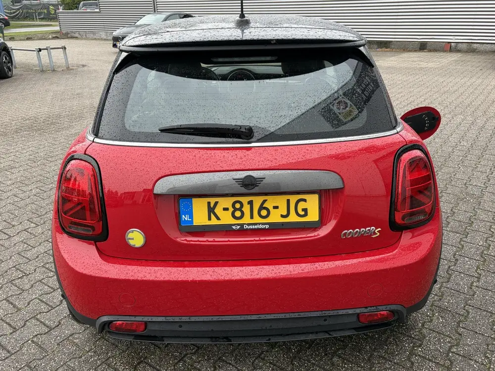 Mini Electric Charged 33 kWh CAMERA LEDER NAV ENZ 183KM uit 2020, foto 7