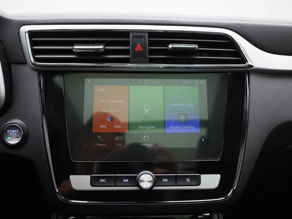 MG ZS EV Luxury 45 kWh | Panoramadak | Leder | Apple Carplay uit 2021, foto 16
