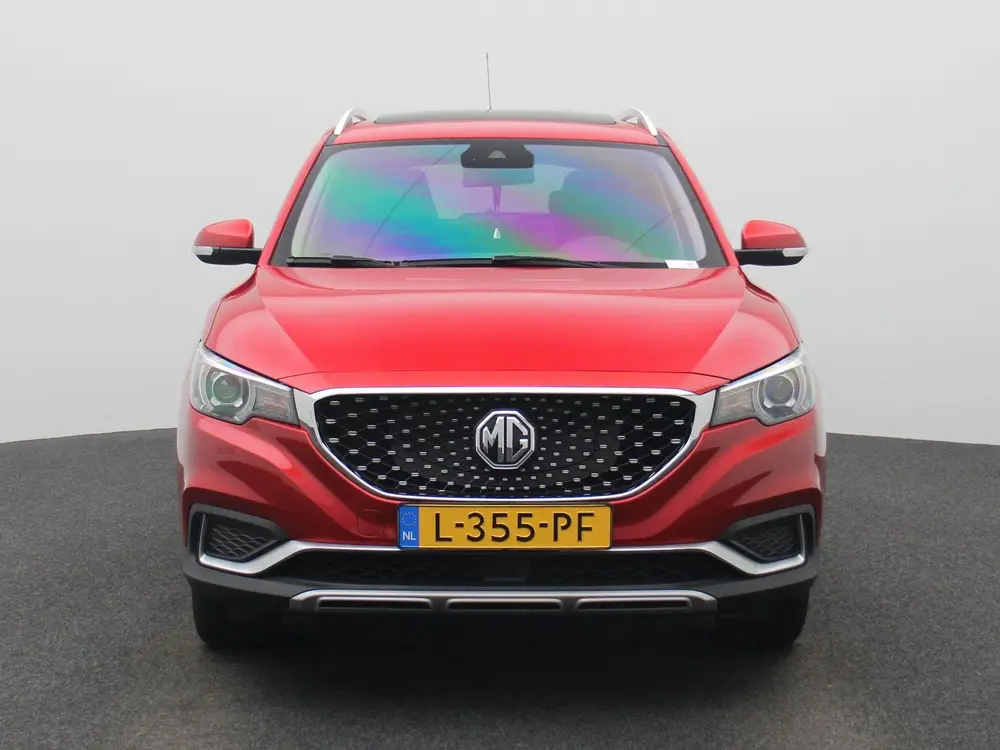 MG ZS EV Luxury 45 kWh | Panoramadak | Leder | Apple Carplay uit 2021, foto 3