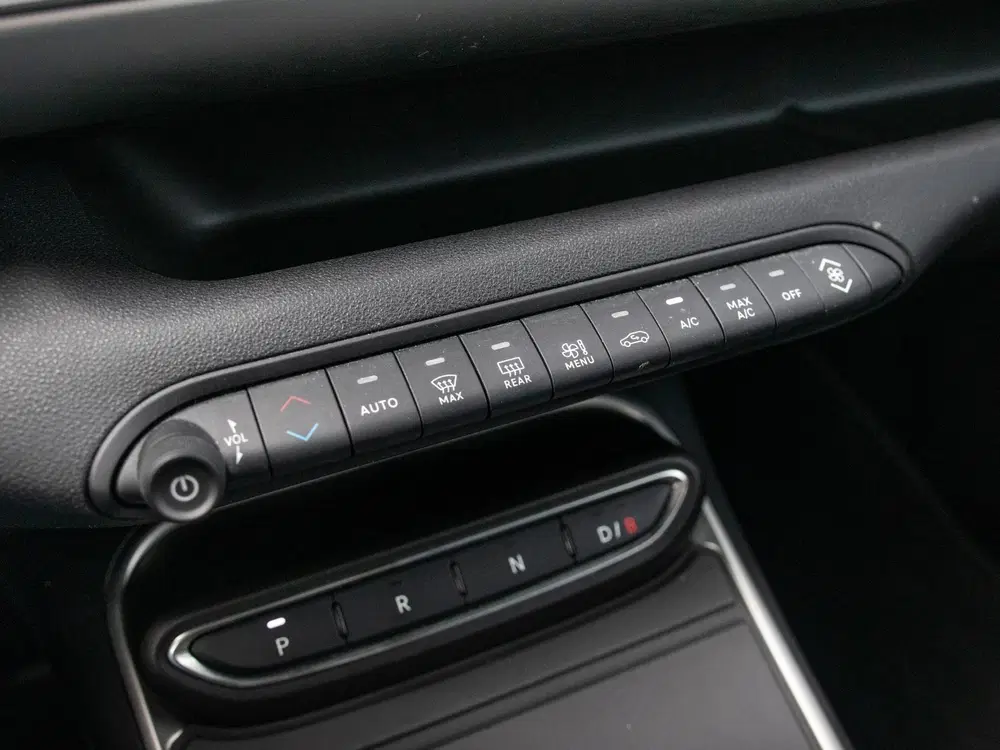Jeep Avenger Summit 54 kWh uit 2024, foto 17