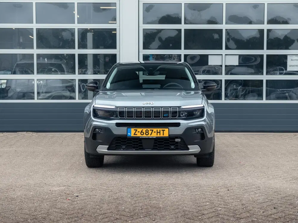 Jeep Avenger Summit 54 kWh uit 2024, foto 2