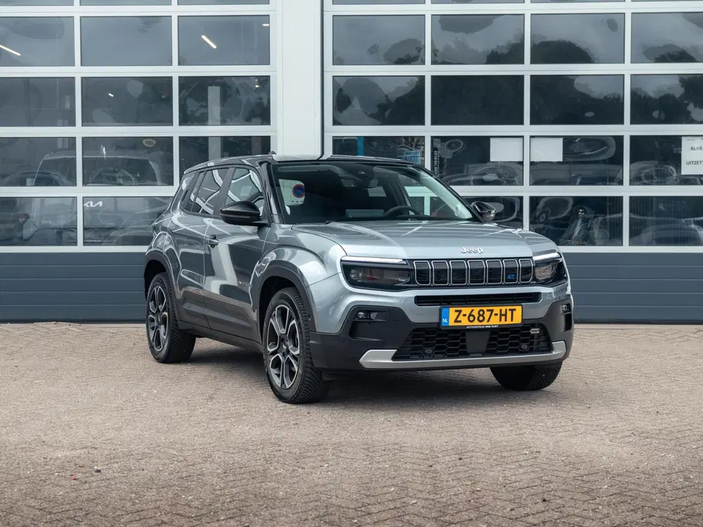 Jeep Avenger Summit 54 kWh uit 2024, foto 3