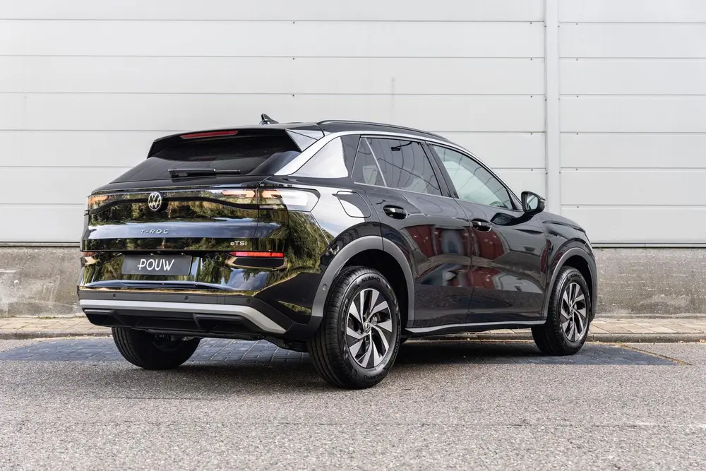 Volkswagen T-Roc 1.5 eTsi 116pk Limited Edition | Velgen 16' uit 2026, foto 2