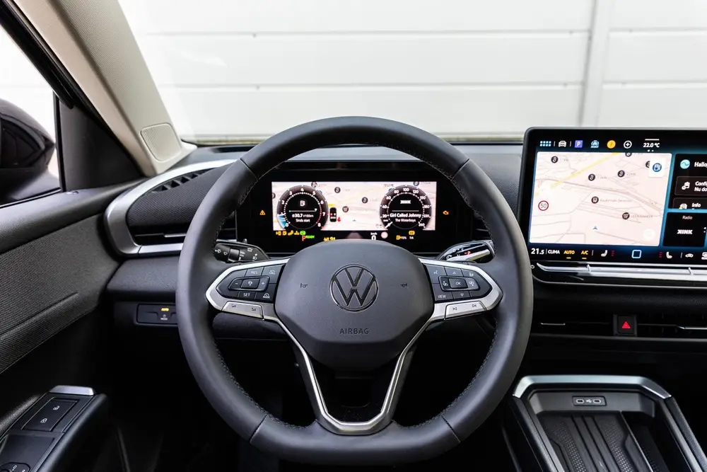 Volkswagen T-Roc 1.5 eTsi 116pk Limited Edition | Velgen 16' uit 2026, foto 20