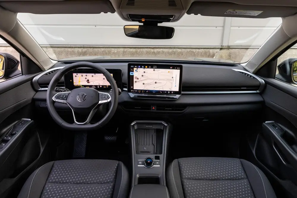 Volkswagen T-Roc 1.5 eTsi 116pk Limited Edition | Velgen 16' uit 2026, foto 5