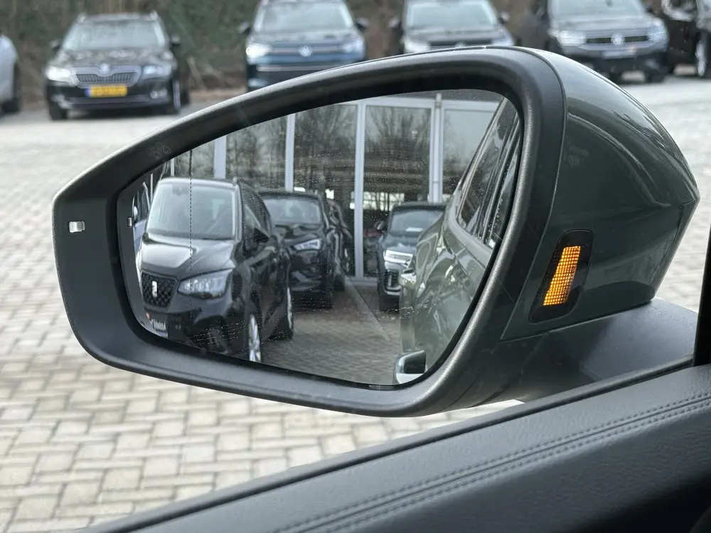 Volkswagen Tayron 1.5 eHybrid Life Edition | stoelverwarming uit 2025, foto 20