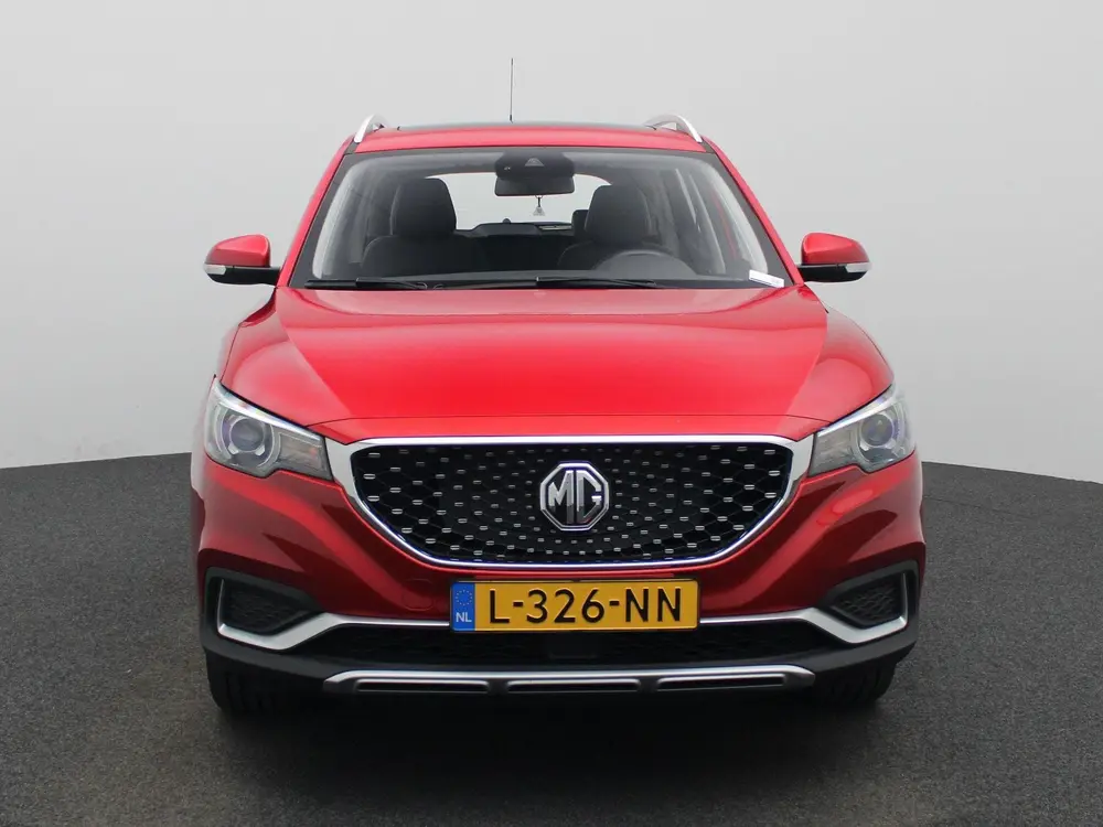 MG ZS EV Luxury 45 kWh | Panoramadak | Leder | Apple Carplay uit 2021, foto 3