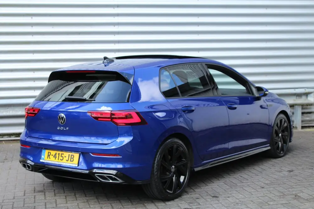 Volkswagen Golf 1.5 eTSI 150pk R-Line DSG7 Panoramadak IQ-Li uit 2021, foto 5