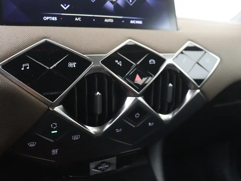 DS Automobiles 3 Crossback DS 3 Crossback 1.2 PureTech Business | Apple Carplay/Android uit 2019, foto 20