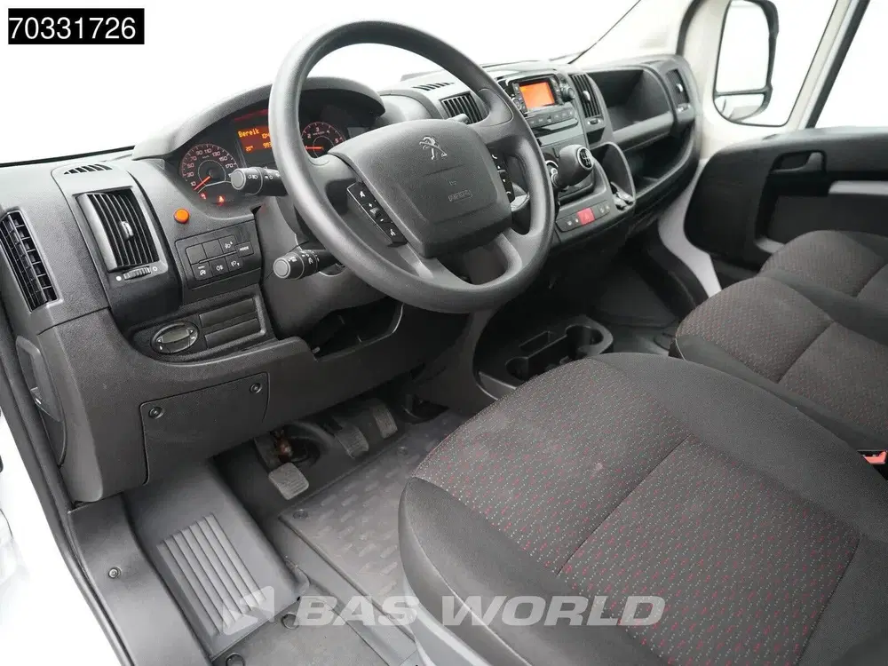 Peugeot Boxer Laadklep Bakwagen Airco Cruise Camera St uit 2024, foto 3