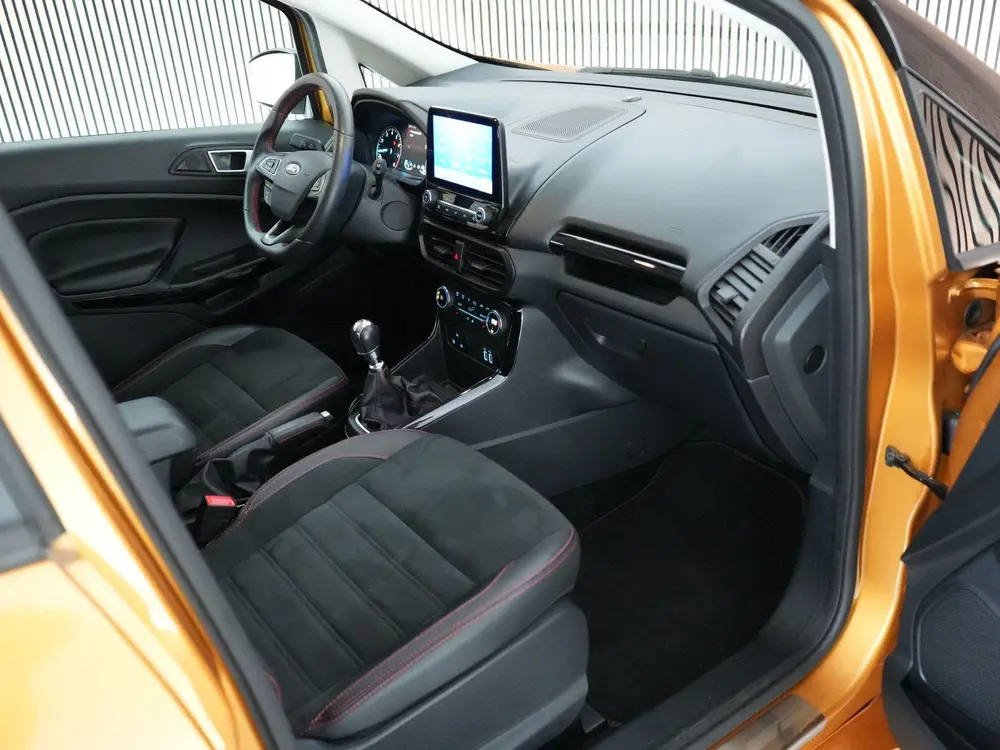 Ford EcoSport 1.0 125pk ST-Line uit 2019, foto 3