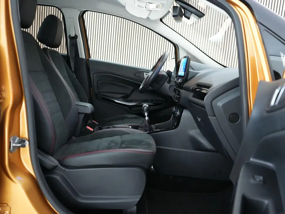 Ford EcoSport 1.0 125pk ST-Line uit 2019, foto 4