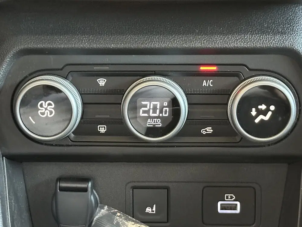 Dacia Sandero 1.0 TCe 100 ECO-G Extreme TREKHAAK uit 2023, foto 14