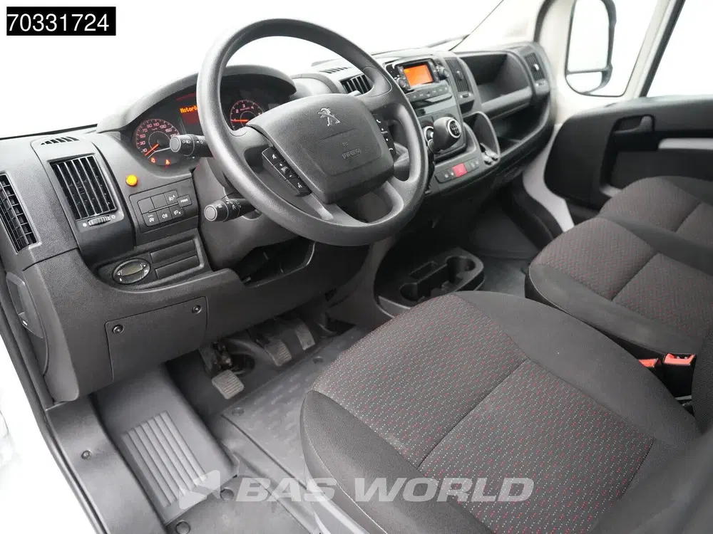 Peugeot Boxer Laadklep Bakwagen Airco Cruise Camera St uit 2024, foto 15