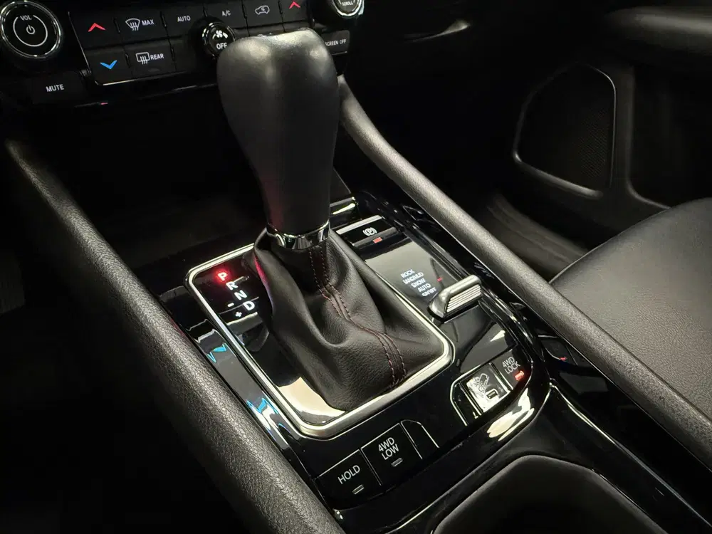 Jeep Compass 4xe 240 Plug-in Hybrid Electric Trailhawk uit 2023, foto 11