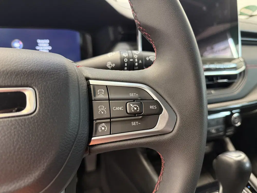 Jeep Compass 4xe 240 Plug-in Hybrid Electric Trailhawk uit 2023, foto 6