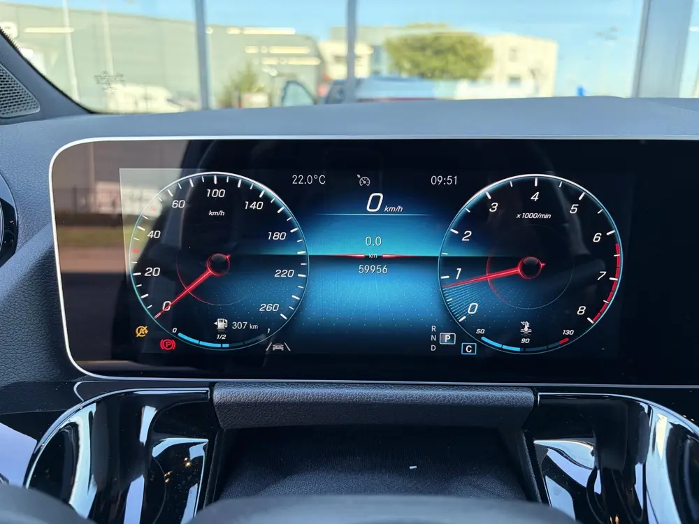 Mercedes-Benz B-Klasse 180 Business Solution uit 2019, foto 12