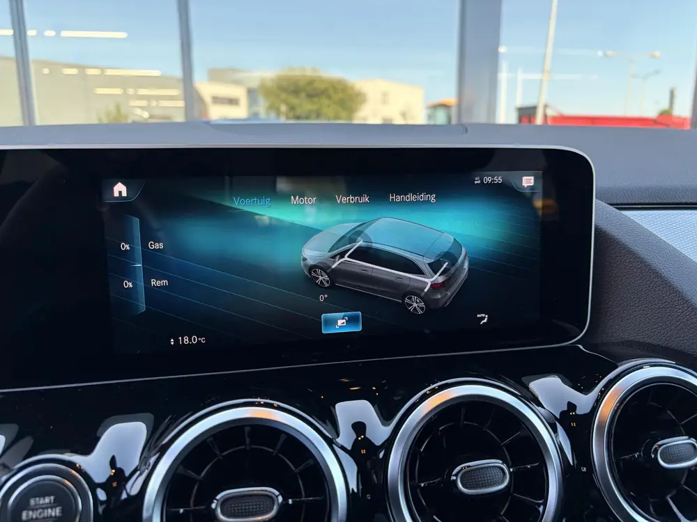 Mercedes-Benz B-Klasse 180 Business Solution uit 2019, foto 18