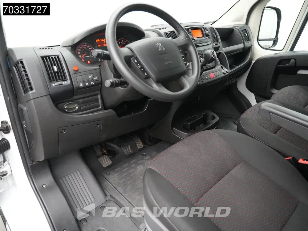 Peugeot Boxer Laadklep Bakwagen Airco Cruise Camera St uit 2024, foto 3