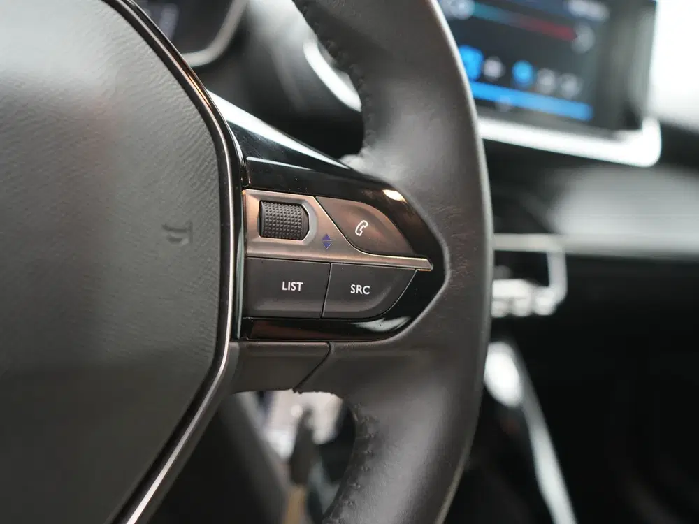Peugeot 208 1.2 PureTech Active Pack uit 2022, foto 16
