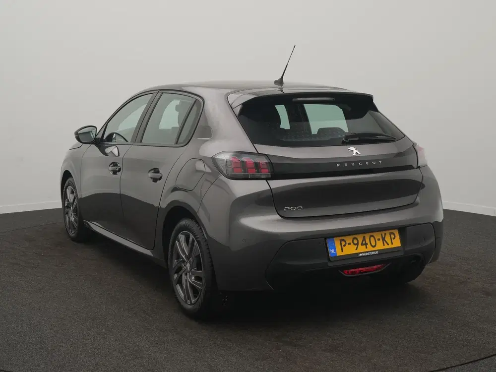Peugeot 208 1.2 PureTech Active Pack uit 2022, foto 3
