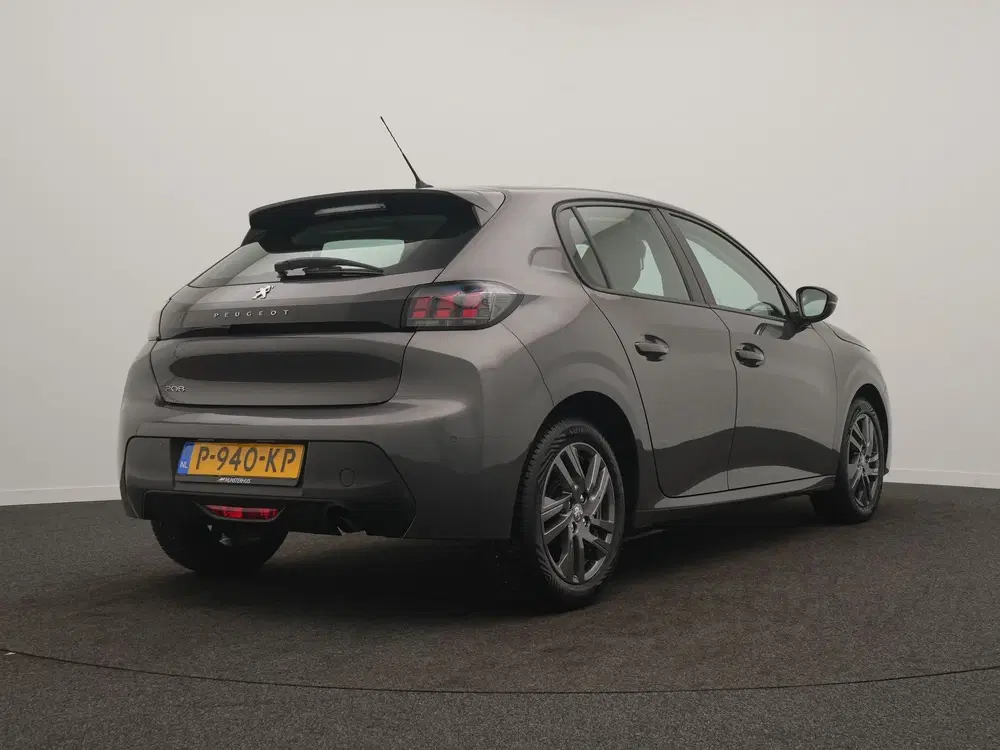 Peugeot 208 1.2 PureTech Active Pack uit 2022, foto 6